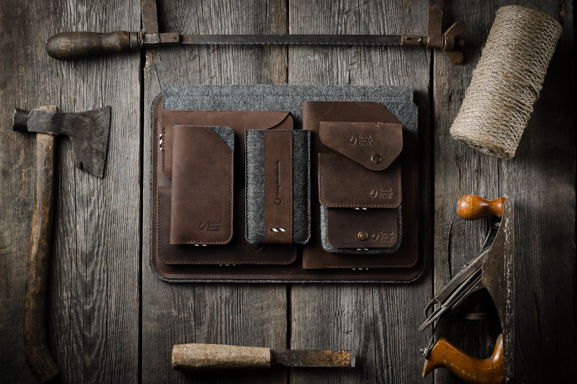 Wood Brown leather goods collection