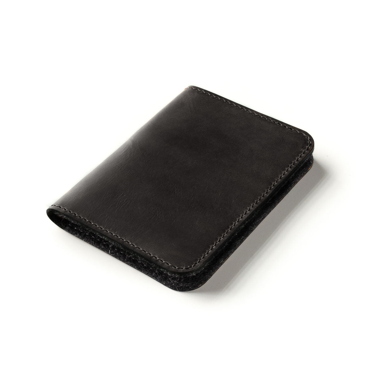 #color of the leather_carbon black