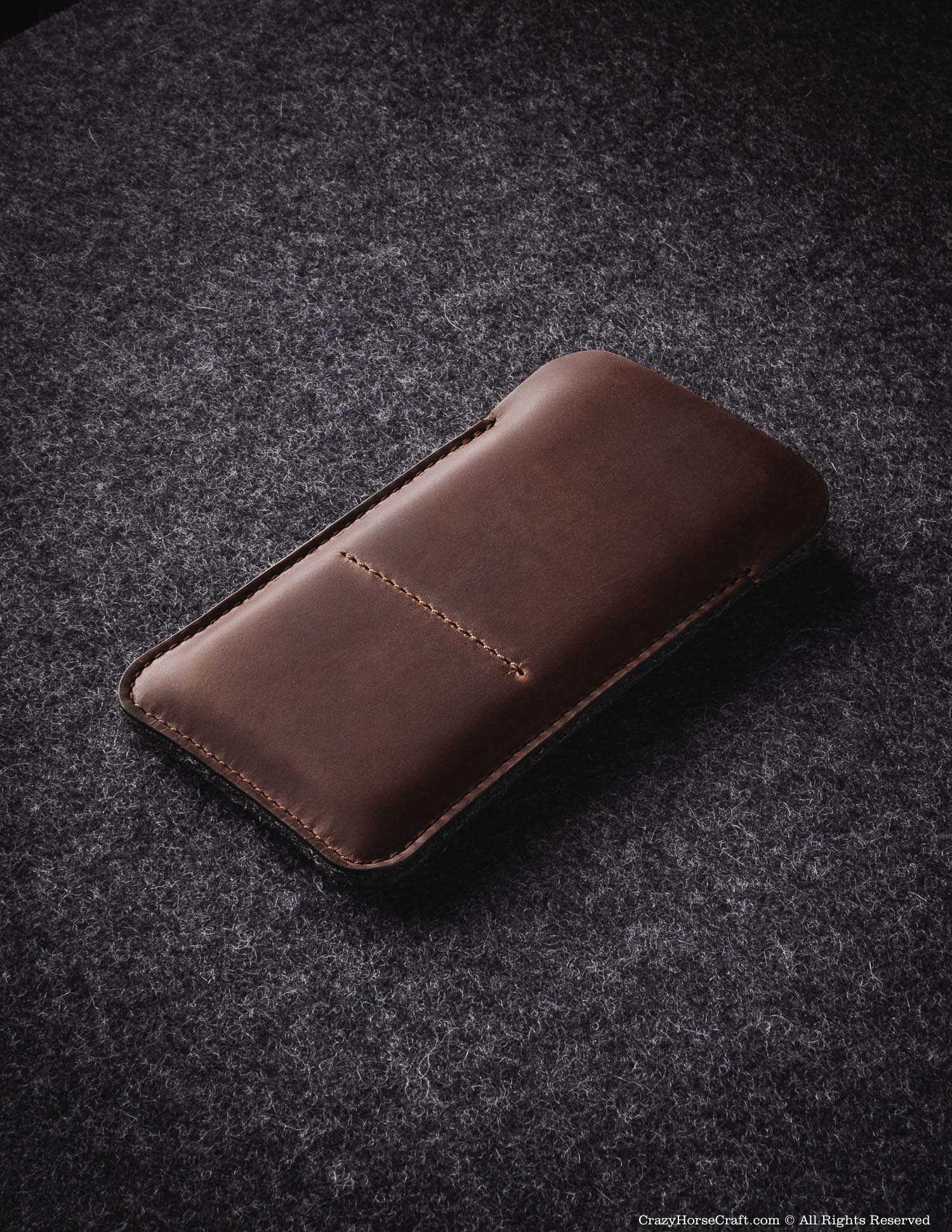 #color of the leather_wood brown