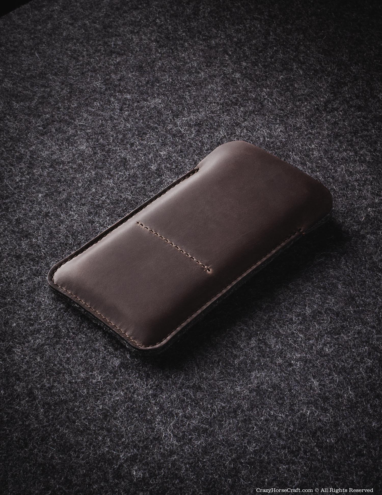 #color of the leather_stone grey