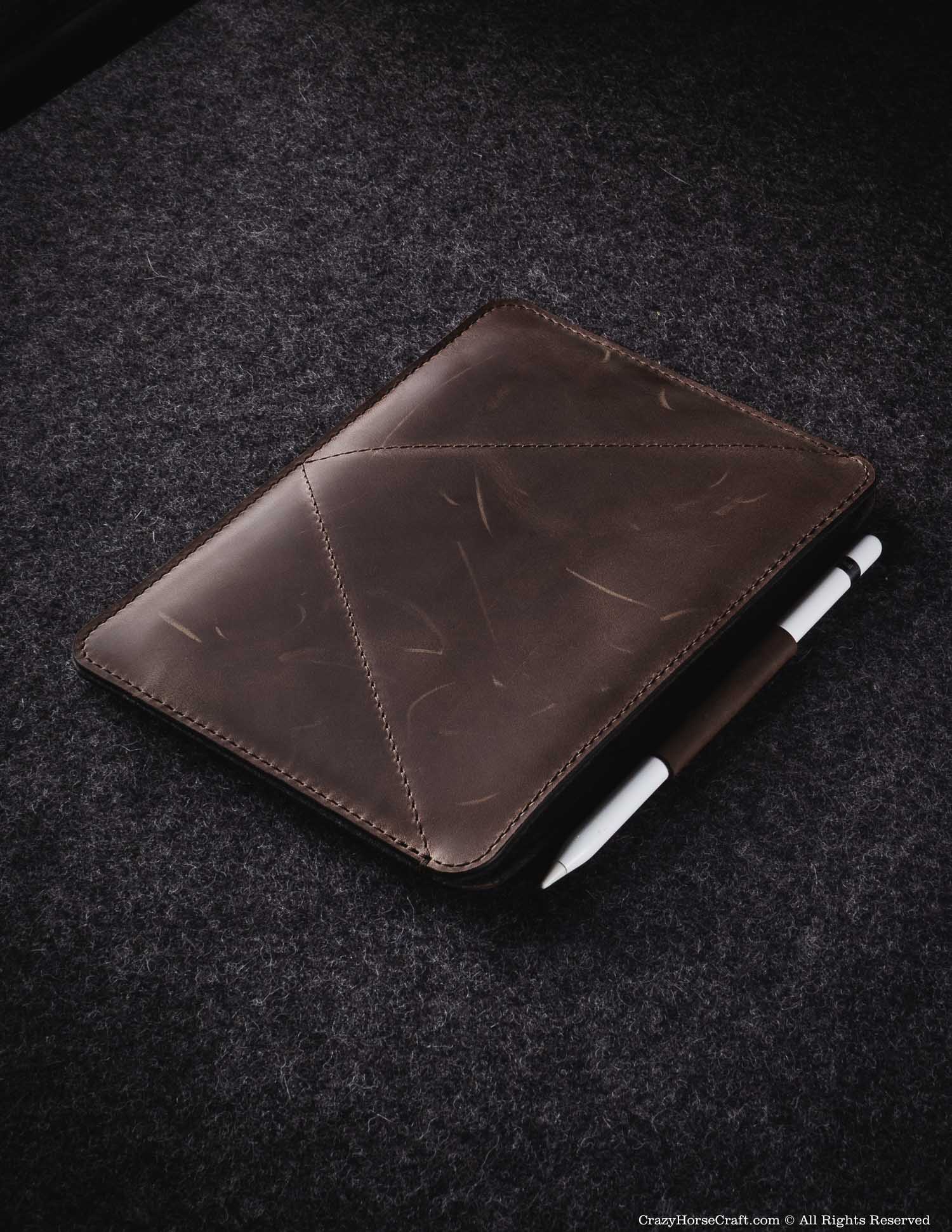 #color of the leather_stone grey