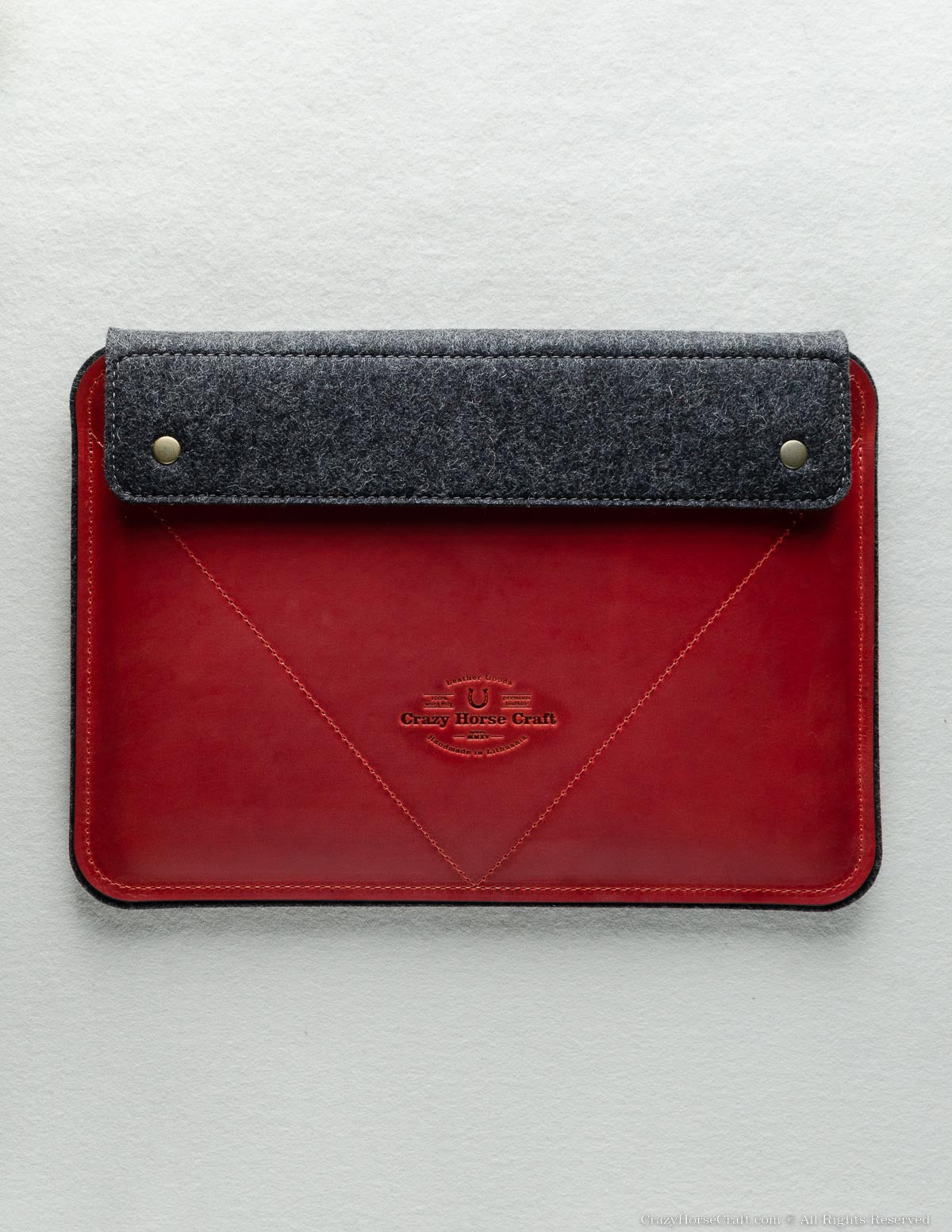 Leather MacBook Pro/Air sleeve, case | Fragola Red