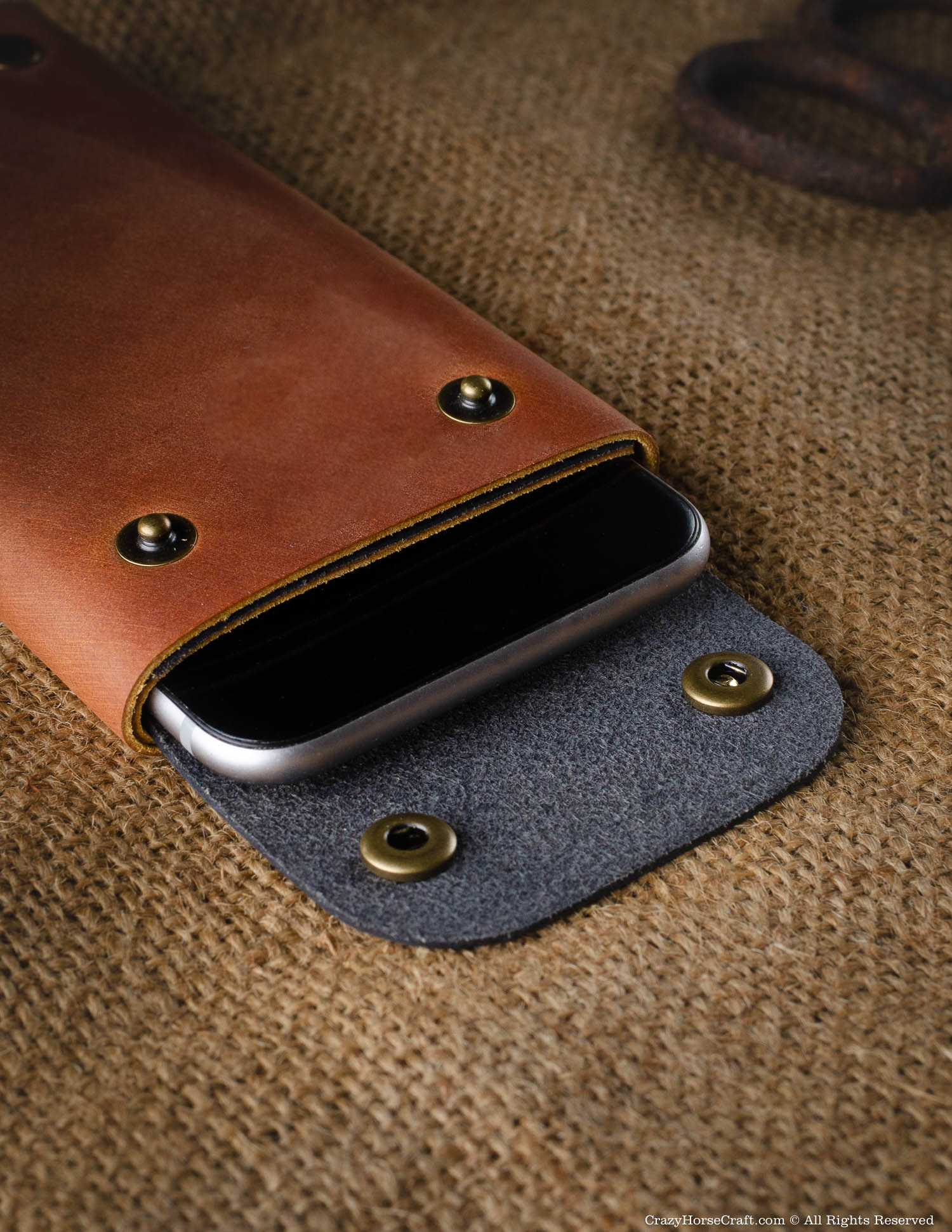 Minimalist Phone case / wallet | Classic Brown