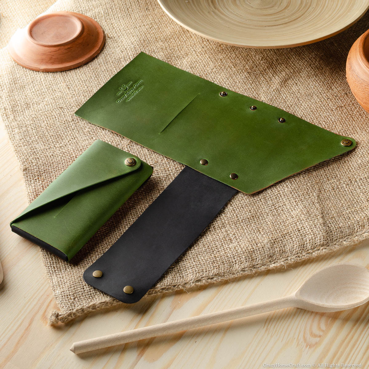 Minimalist Leather Wallet / Phone Case | Alpine Green