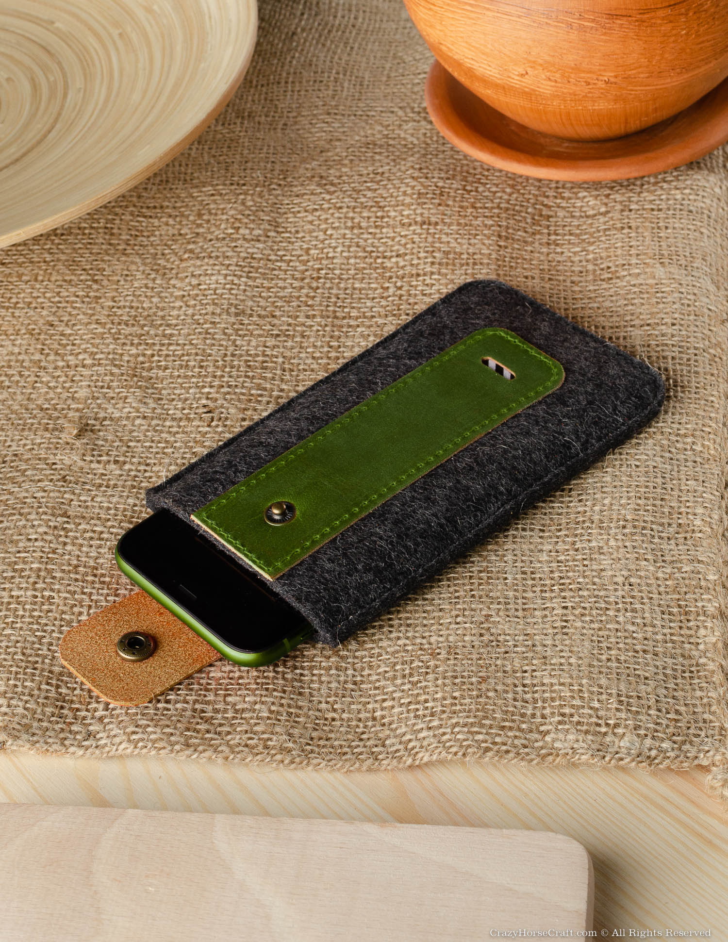 Wool Felt Phone Sleeve / Case | Alpine Green
