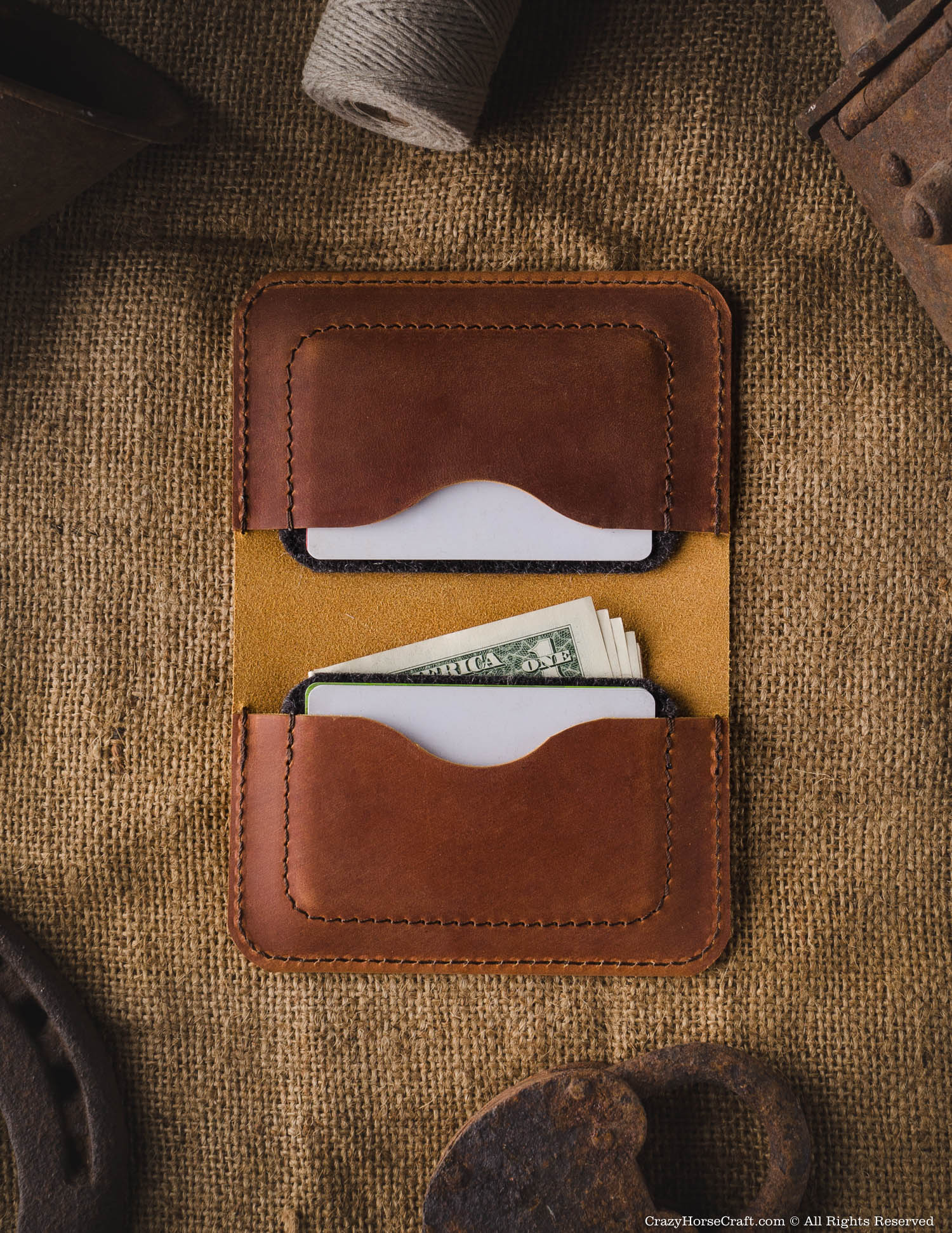 Vegetable tanned Leather Wallet & Credit Card Holder | Classic Brown