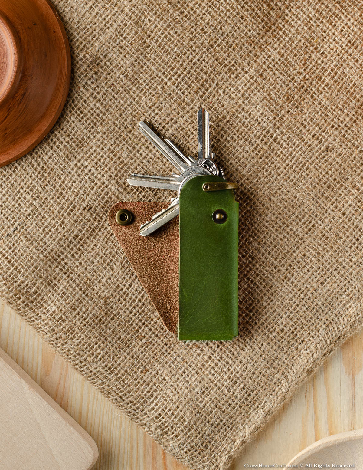 Minimalist Leather Key Organiser/Holder | Alpine Green