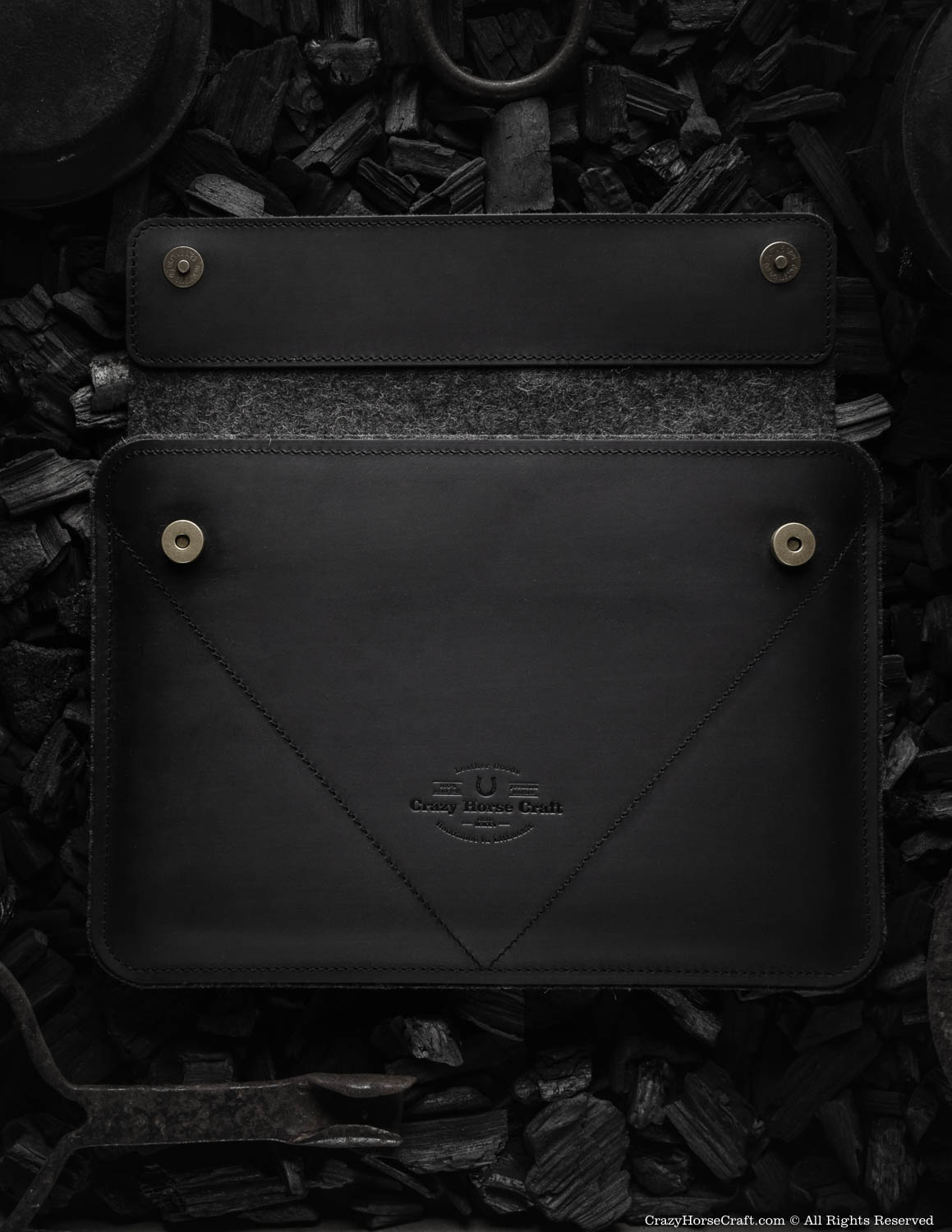 Leather MacBook Pro/Air sleeve, case | Carbon Black