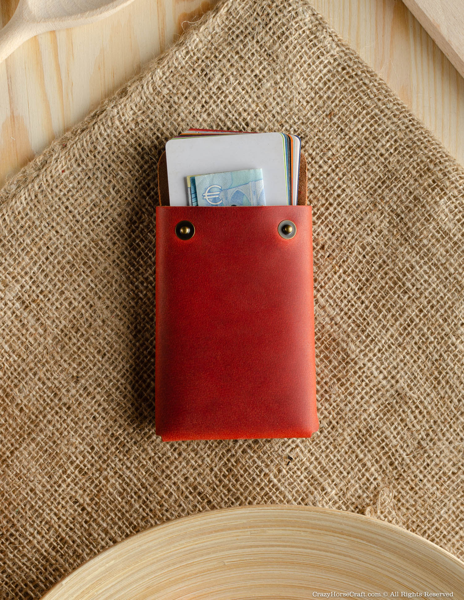 Minimalistic leather wallet card holder Fragola Red vegetable tanned leather