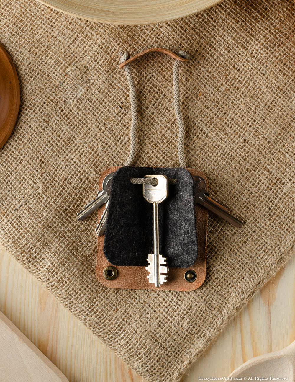 Leather Key Organiser & Holder | Alpine Green