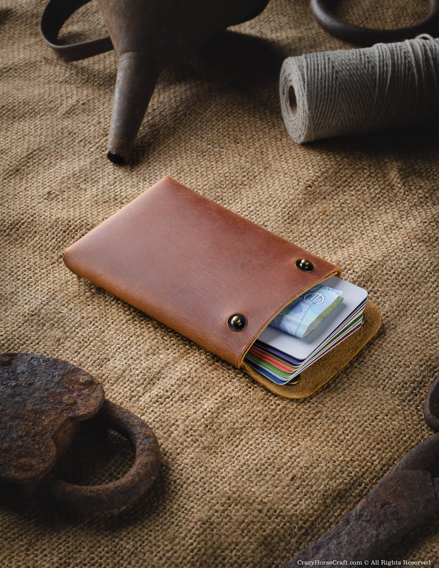 Minimalistic leather wallet/card holder | Classic Brown