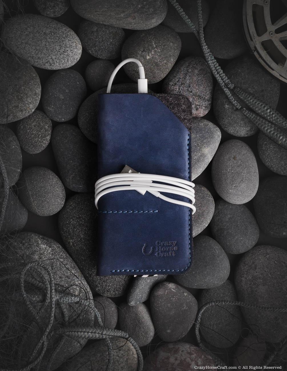 New leather iphone Xr, iPhone Xs leather sleeve, iPhone Xr wallet, iPhone Xs Max cardholder, Leather iphone Xs sleeve, wallet blue, felt, with cardholder