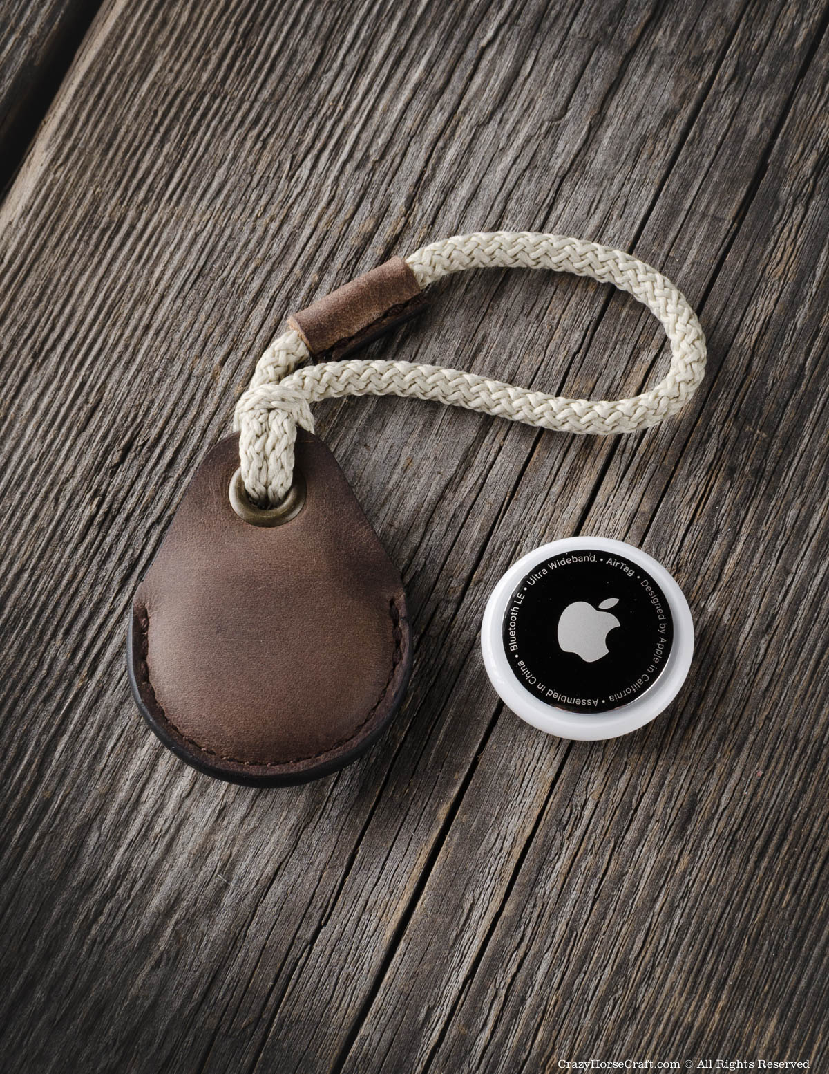 Leather AirTag Keychain | Cinnamon Brown
