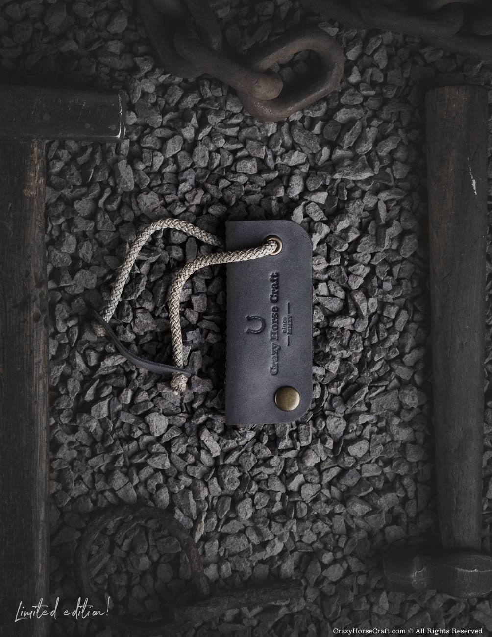 Leather key holder, organiser, grey