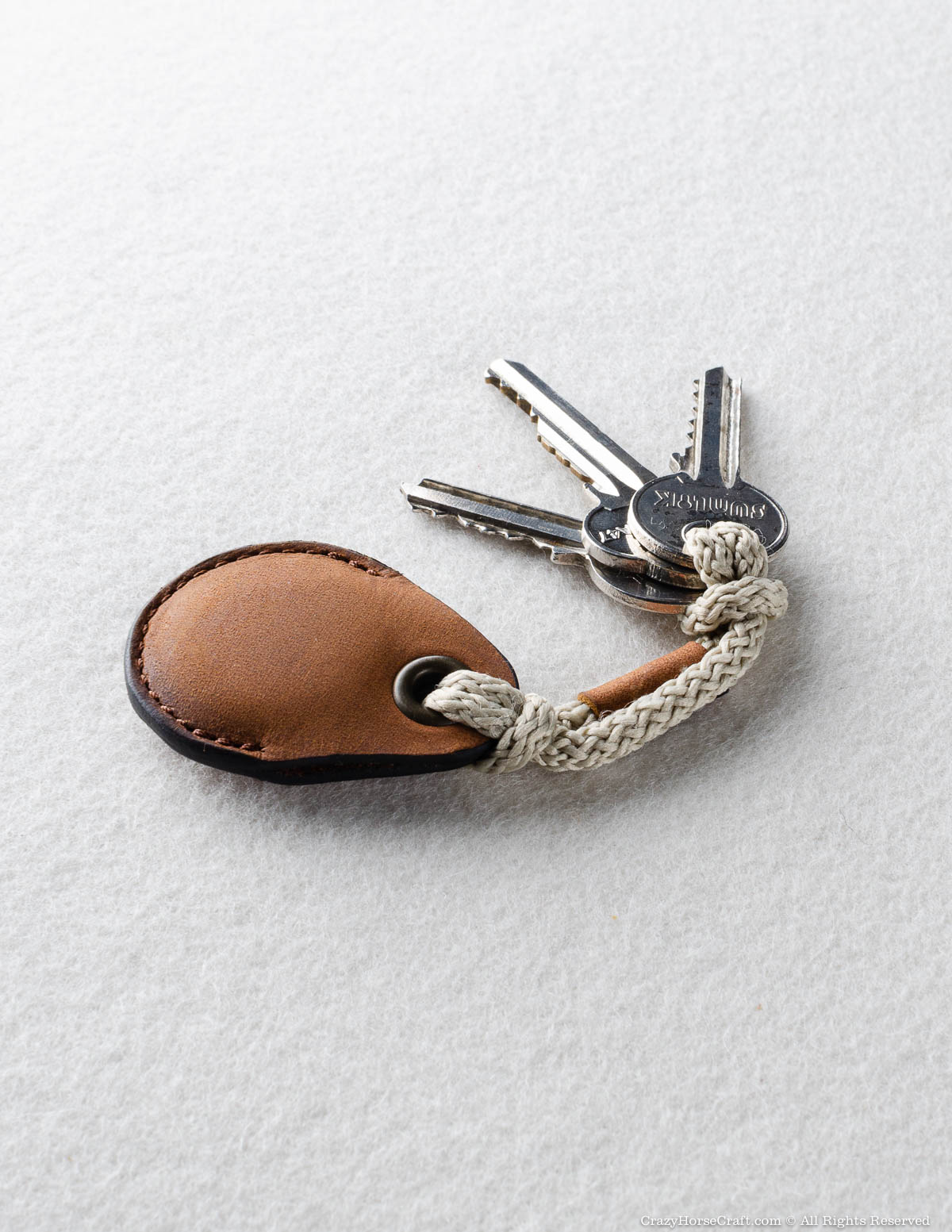 Veg-Tanned Leather AirTag Holder / Case / Key Tag | Classic Brown