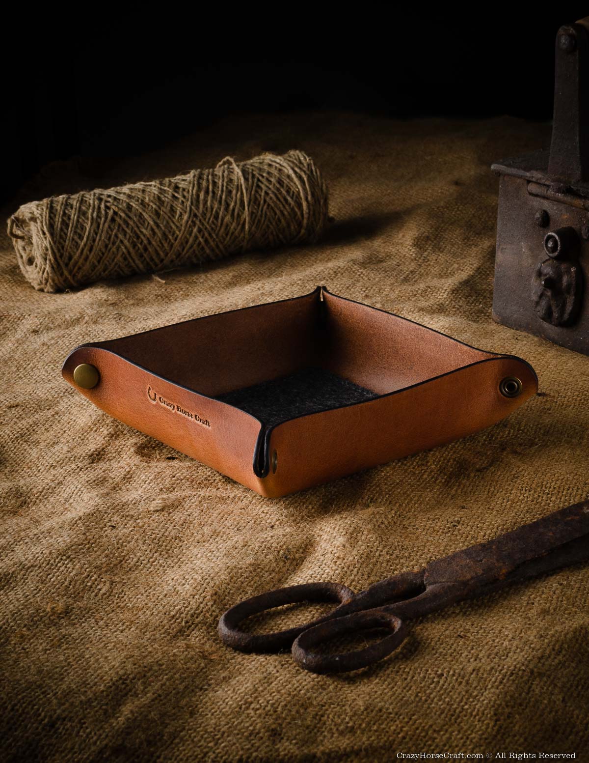 Veg-Tanned Leather Valet Tray / Desk Organizer