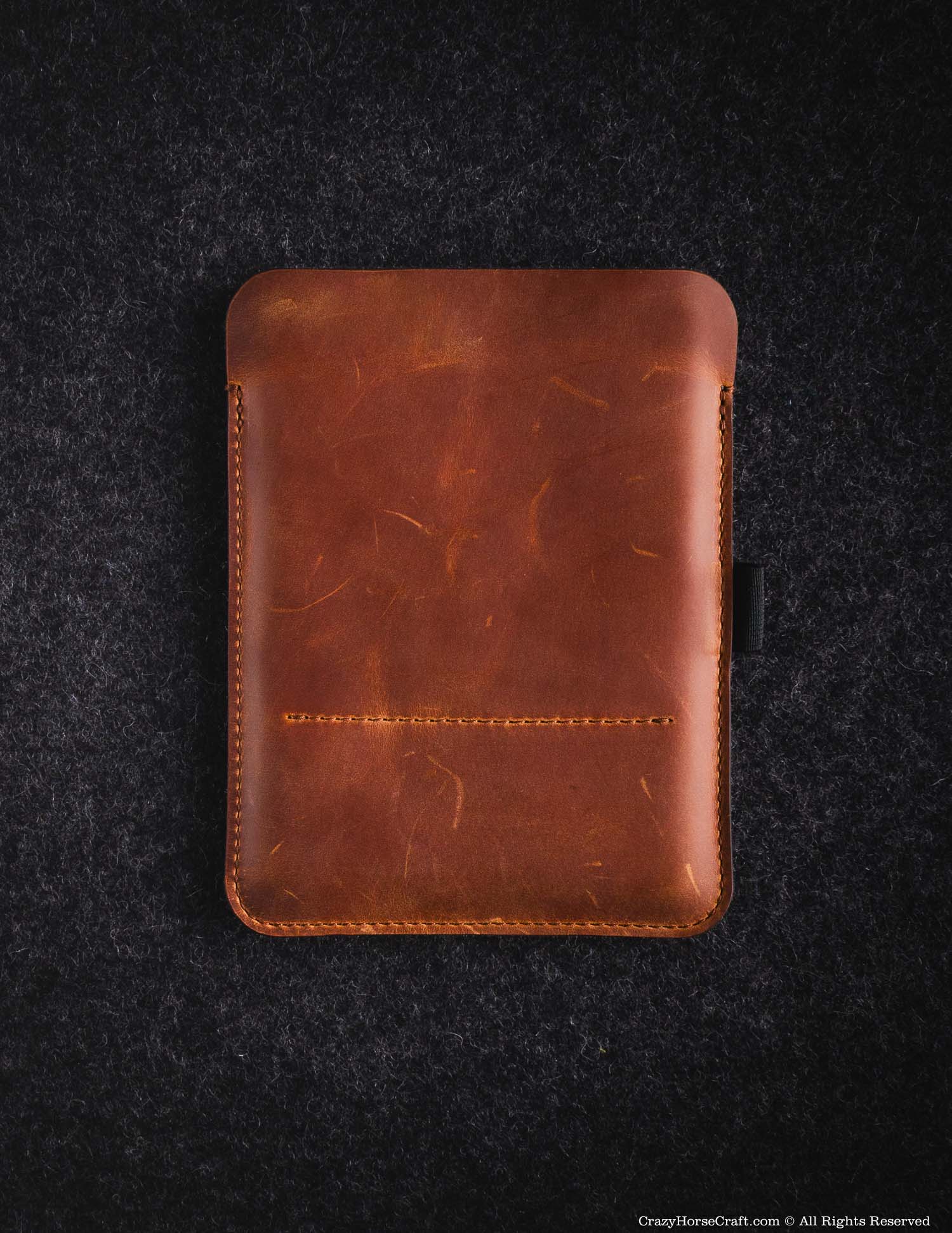 #color of the leather_classic brown