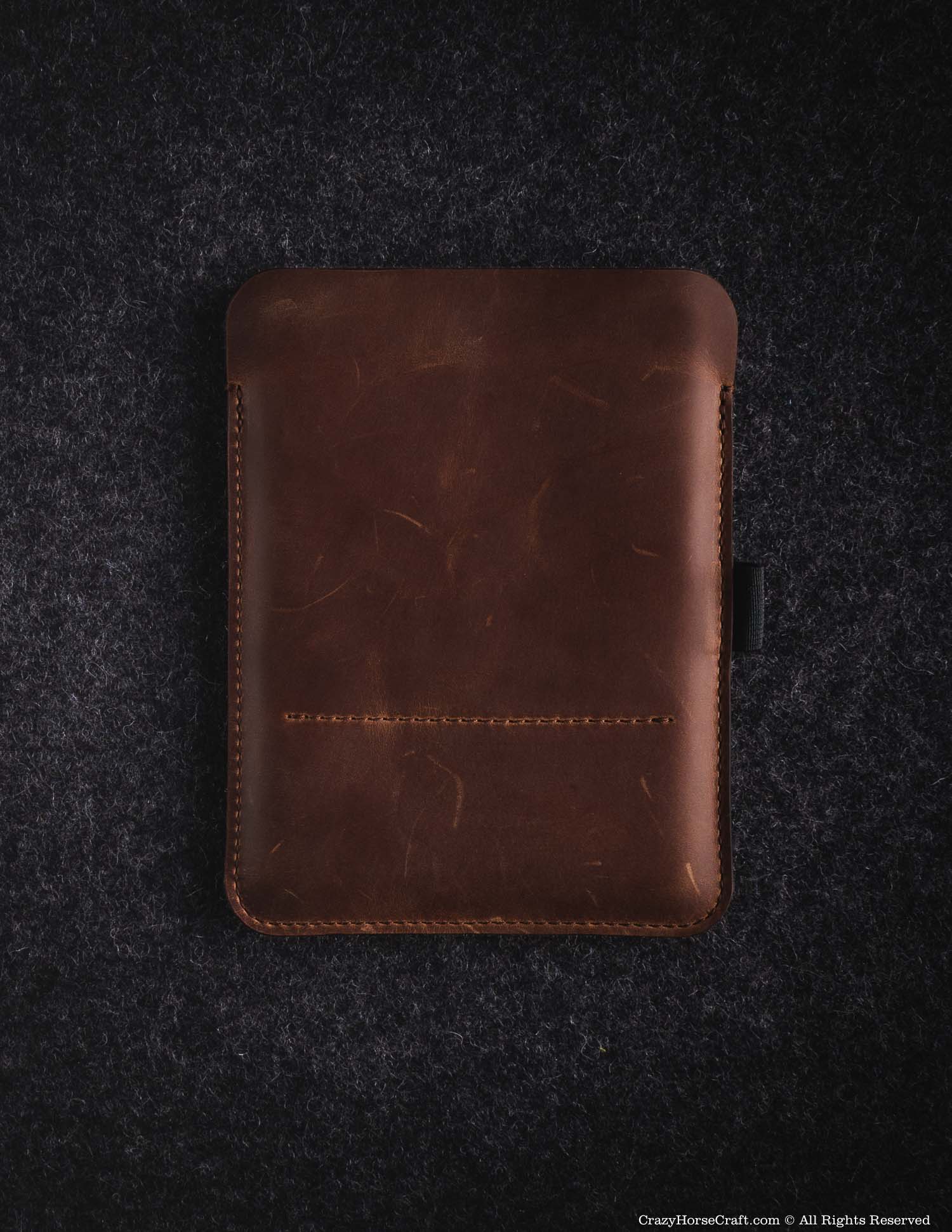 #color of the leather_wood brown