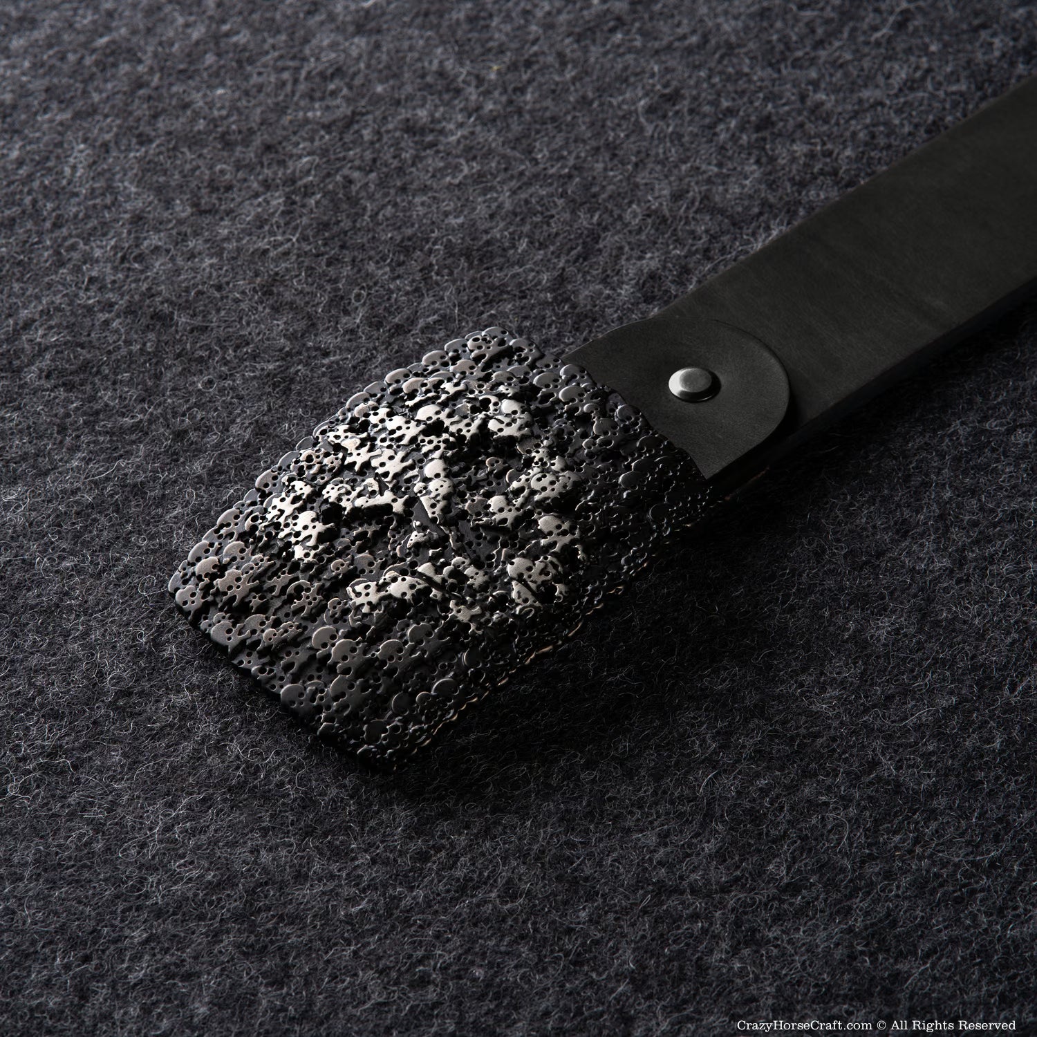 Vegetable Tanned Leather Belt | Carbon Black