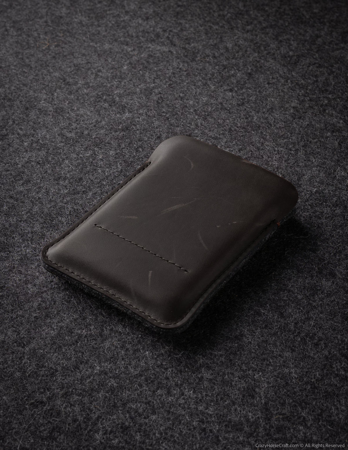 #color of the leather_carbon black #​d​evice_​iPhone Duo #​d​evice_[Enlarged] iPhone Duo
