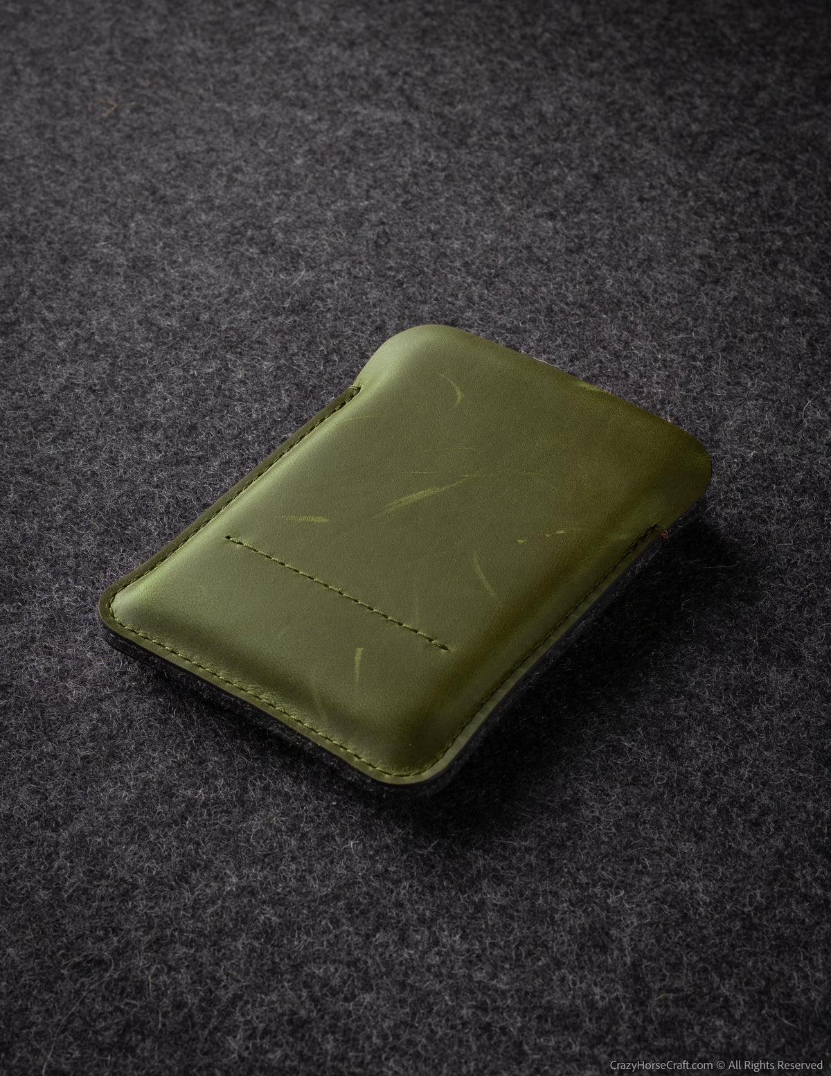 #color of the leather_alpine green #​d​evice_​iPhone Duo #​d​evice_[Enlarged] iPhone Duo