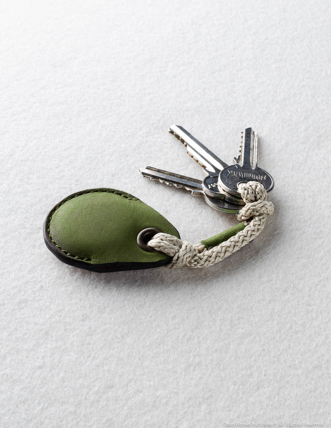 Veg-Tanned Leather AirTag Holder / Case / Key Tag | Alpine Green