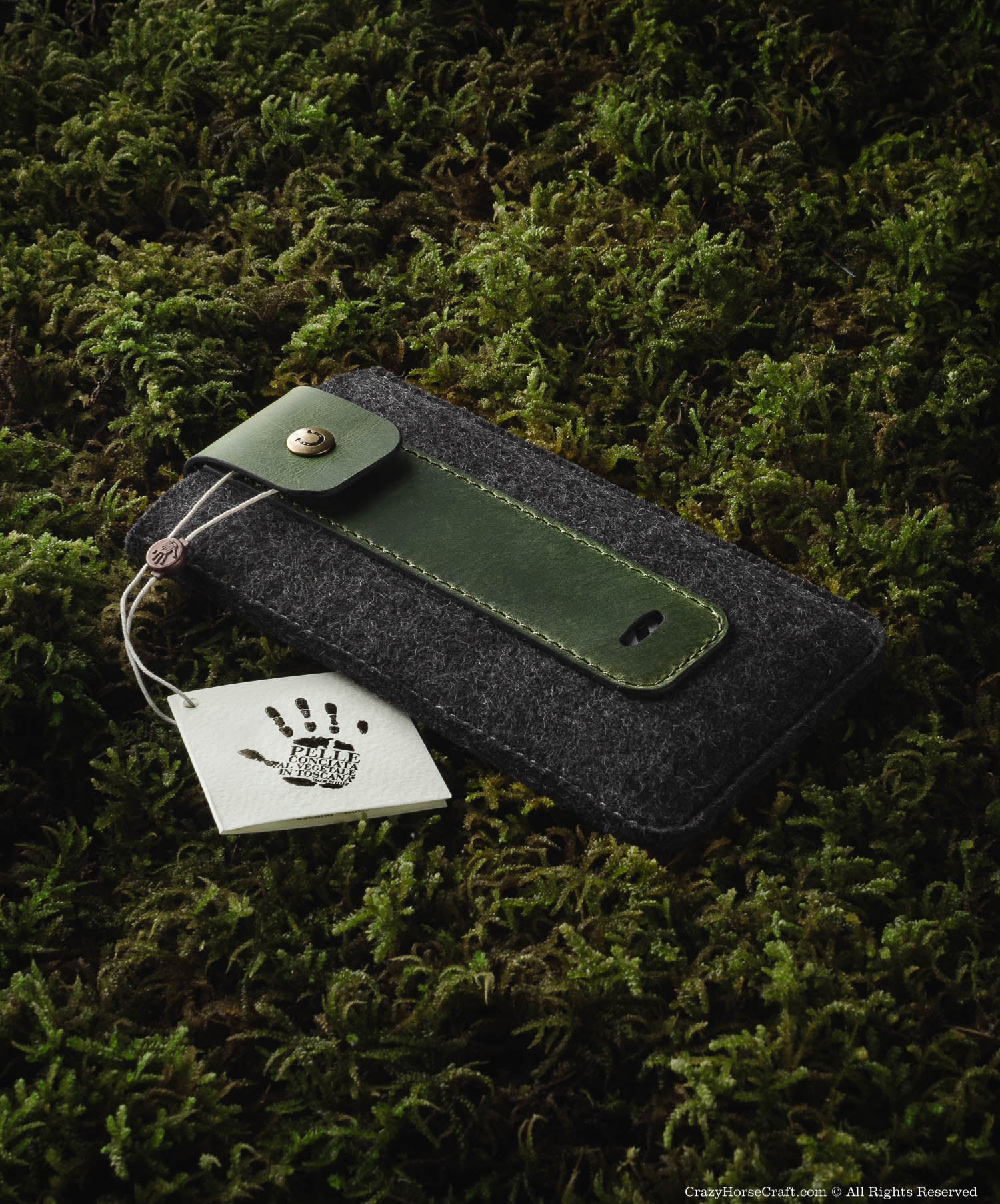 Wool Felt Phone Sleeve / Case | Alpine Green