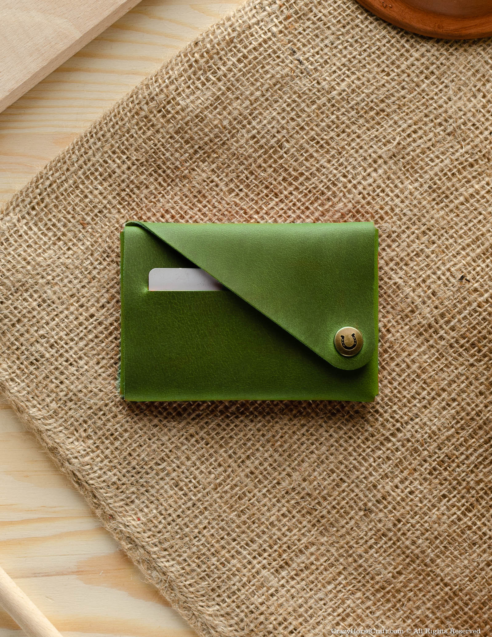 Minimalist leather wallet/card holder | Alpine Green