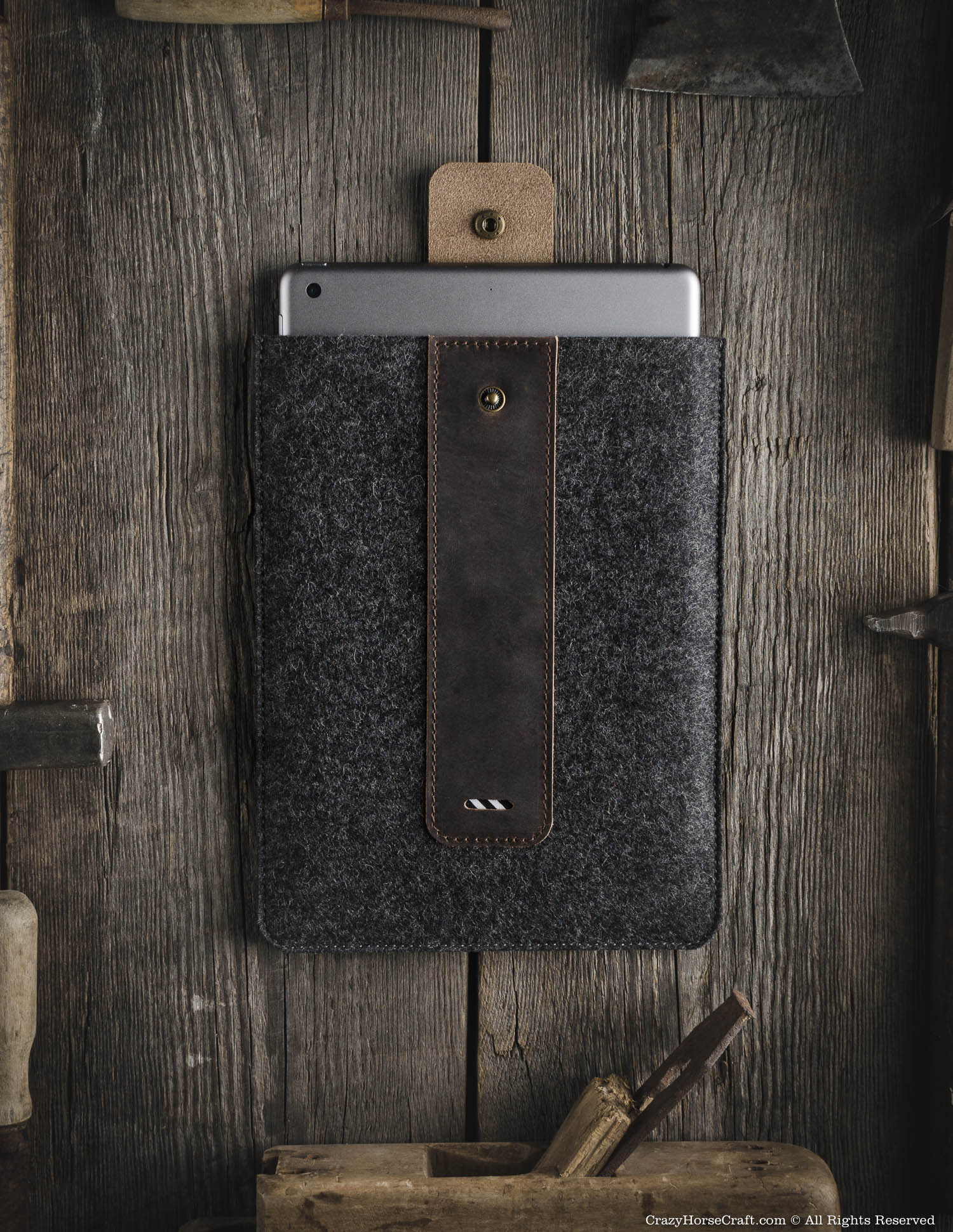 Wool Felt iPad Sleeve | Wood Brown