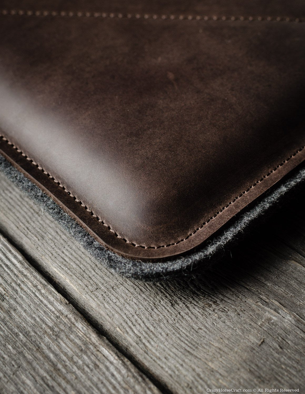 Leather MacBook Pro/Air Case | Wood Brown