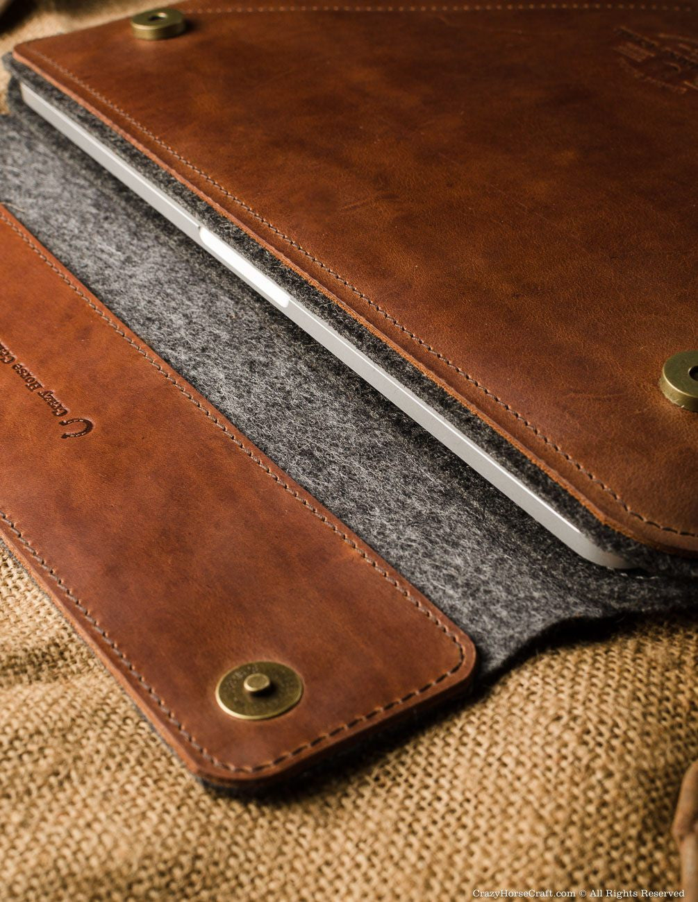 Leather macbook pro case sleeve brown inside